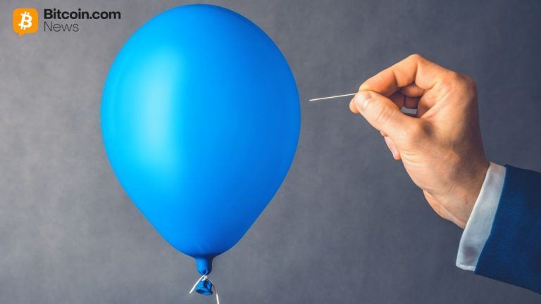 Bitcoin Sinks Again, Stocks Follow, As Fears of an AI Bubble Return